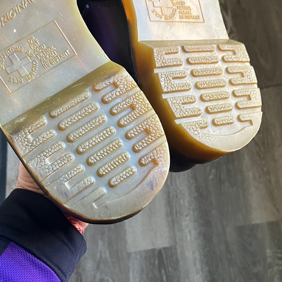 Dr. Martens Rafi saddle shoes. - Picture 12 of 17